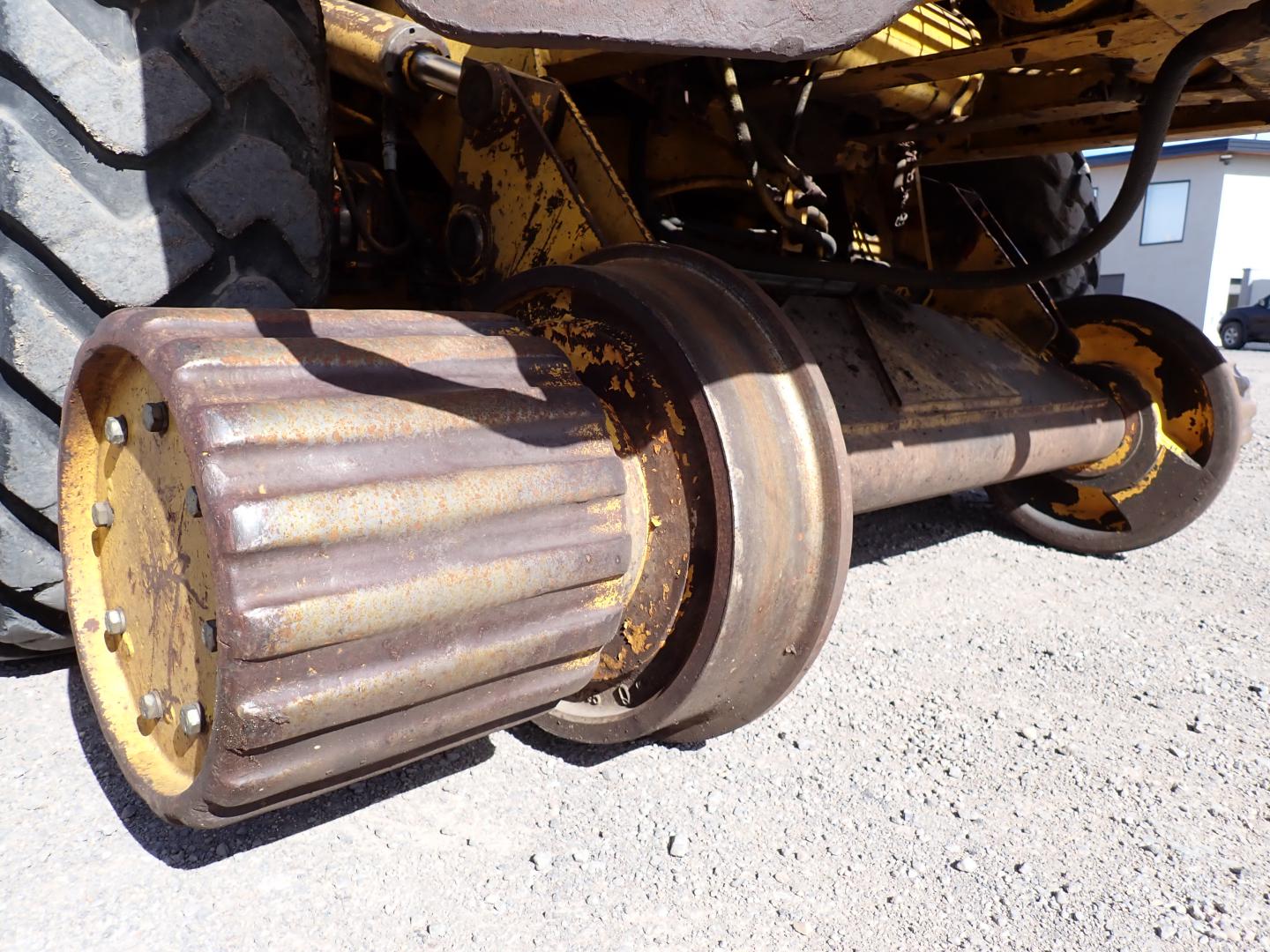 ./imagenes/INVOICE/2019/16595/EXCAVADORA FERROCARRILERA SOBRE LLANTAS SWINGMASTER_ 181 (48).JPG